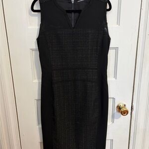 Elie Tahari Elegant Black Midi Dress